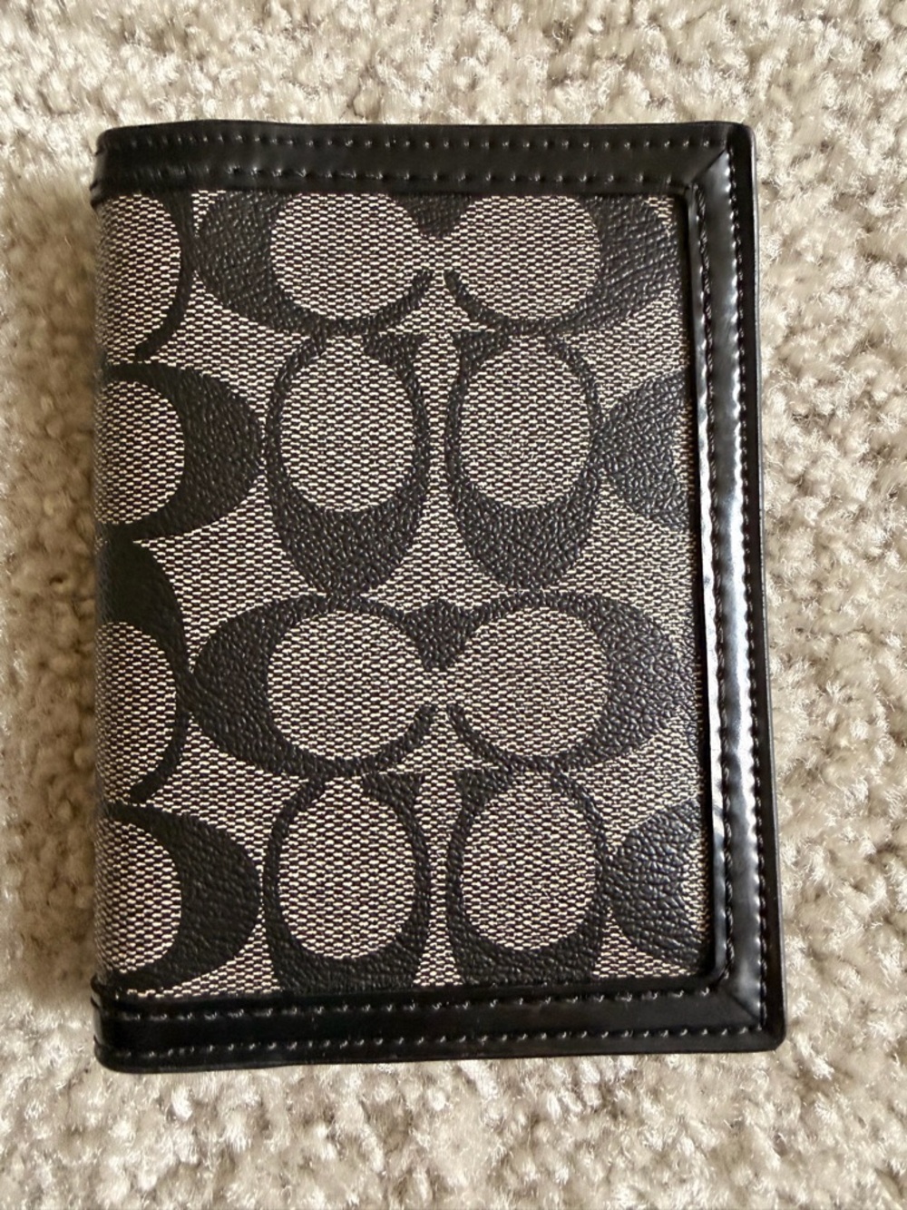Coach Black and Tan Signature Card Holder